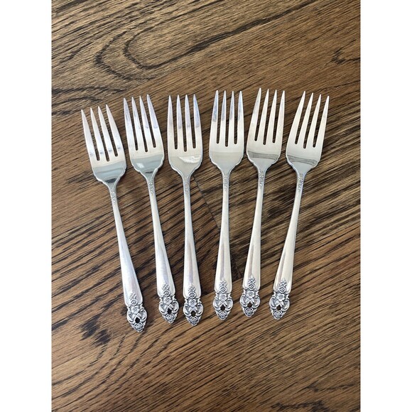 Set of 6 Distinction Onieda 6-1/2" Salad Forks Silverplate 1951 - Picture 2 of 8